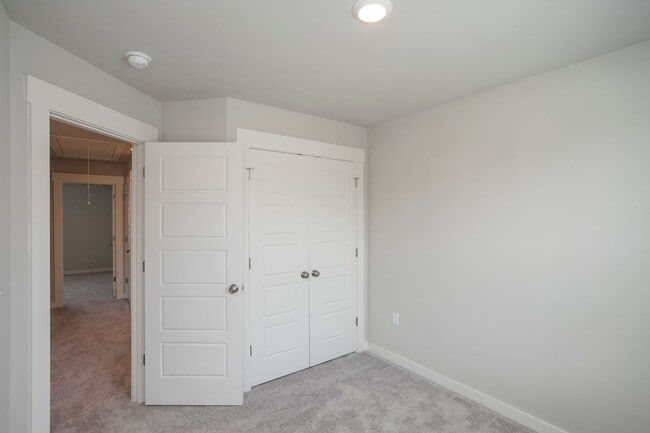 Building Photo - 1763 Frodo Wy