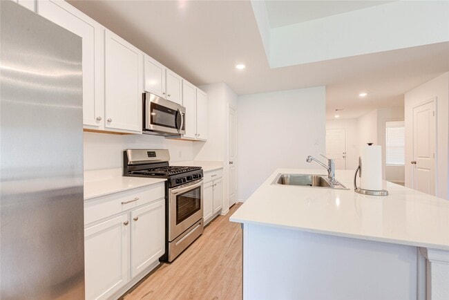 Building Photo - 1496 Twilight Grn Dr