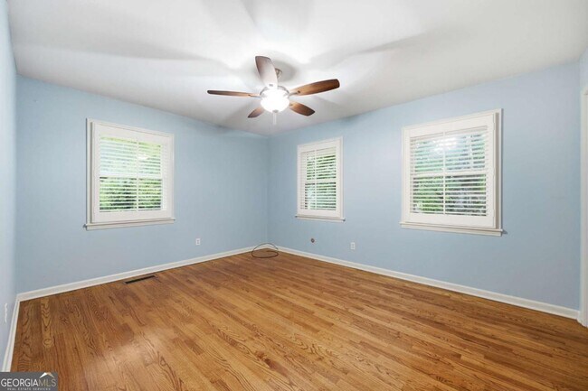 Building Photo - 1171 Starline Dr