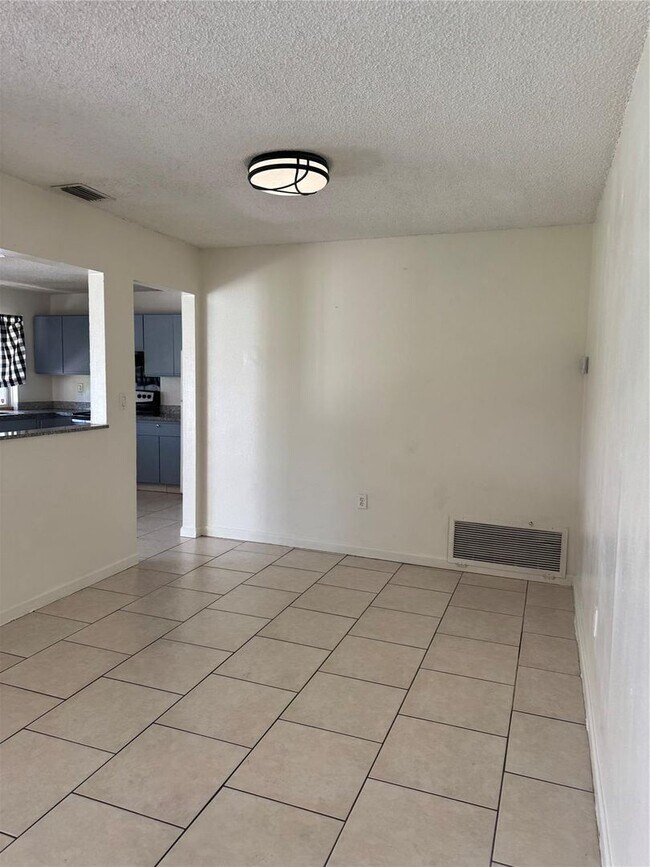 Building Photo - 9651 Sunset Strip
