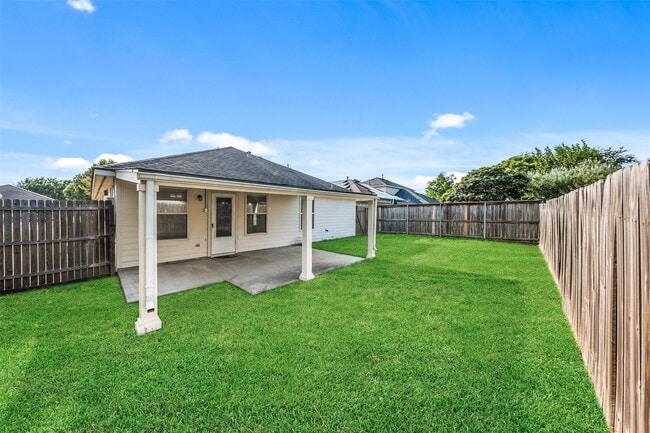 Building Photo - 7826 Chervil Ln