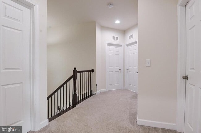 Building Photo - 22283 Pinecroft Terrace