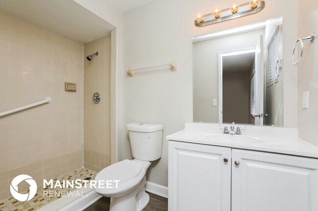 Building Photo - 1800 Gladiolas Dr