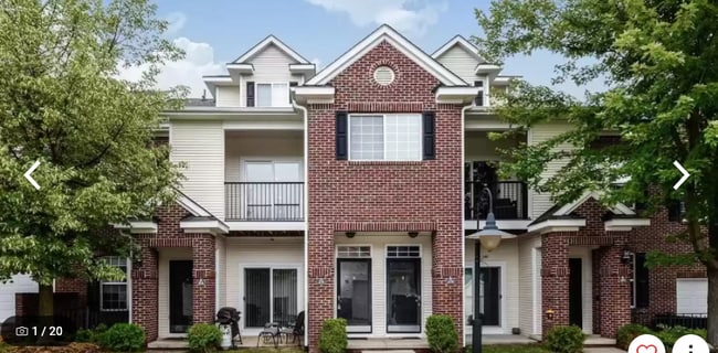 Front entrance - 229 Scio Village Ct