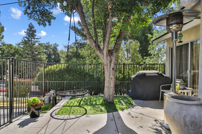 Building Photo - 15155 Marquette St