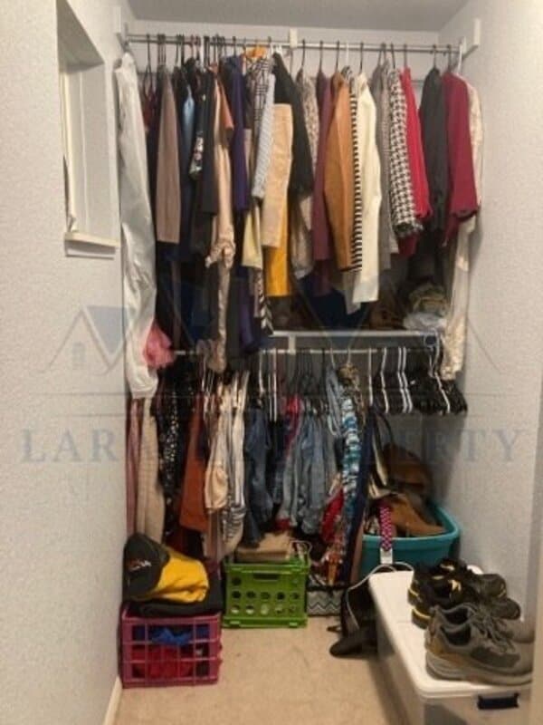 Building Photo - 1205 Boswell Dr