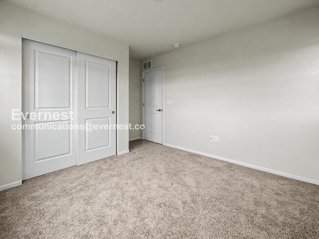 Building Photo - 14694 E Crestridge Dr