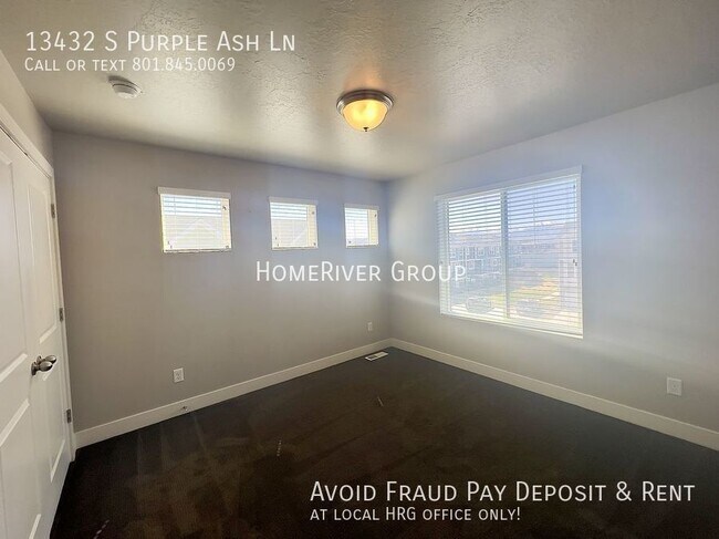 Building Photo - Beautiful Town Home For Rent!!