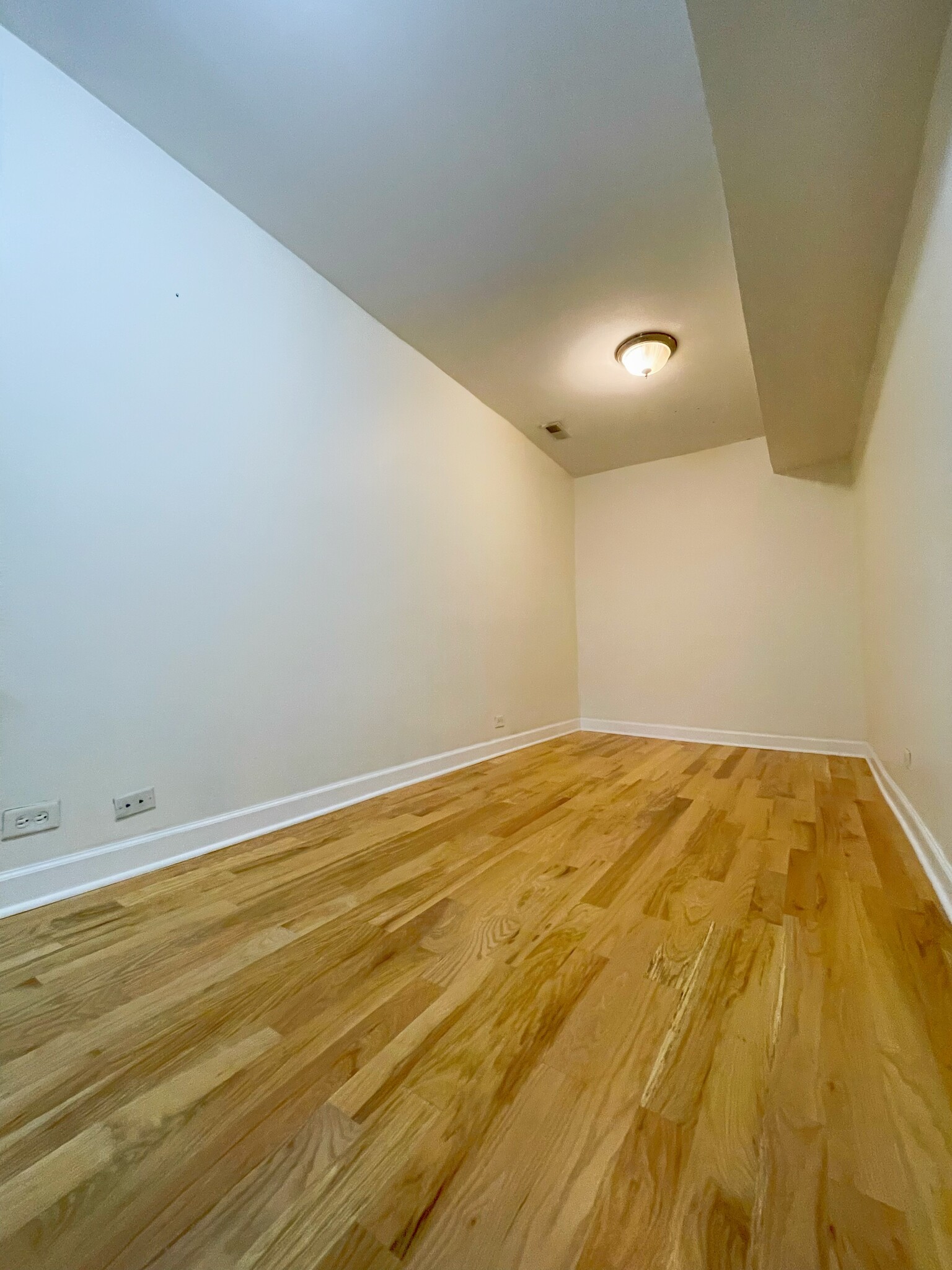 Bedroom with window/closet - 2076 N Campbell Ave