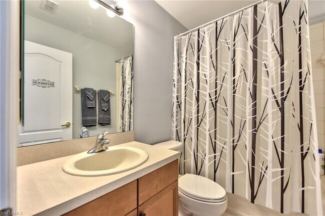 Building Photo - 11533 Woodmount Ln
