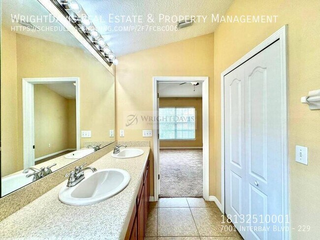 Building Photo - 7001 Interbay Blvd