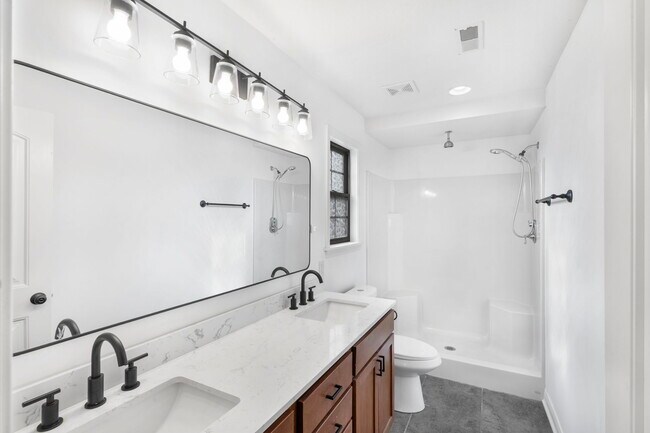 Building Photo - 5004 Whitefish Ct