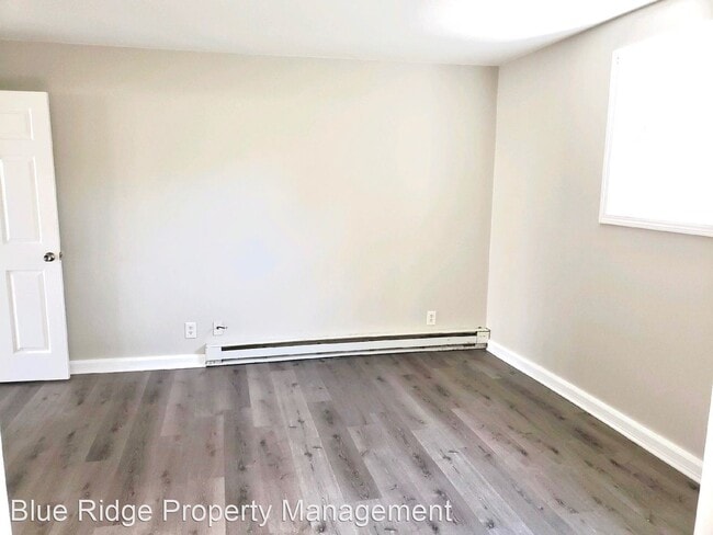 Building Photo - 1 br, 1 bath House - 189 Cedar Point Road #2