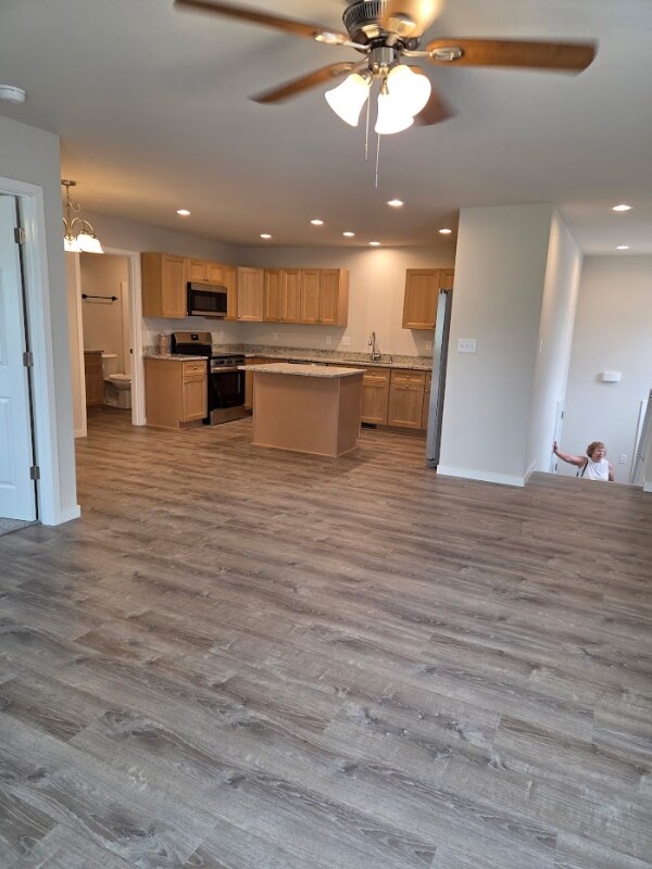 Building Photo - 5989-5991 Hanson Ct