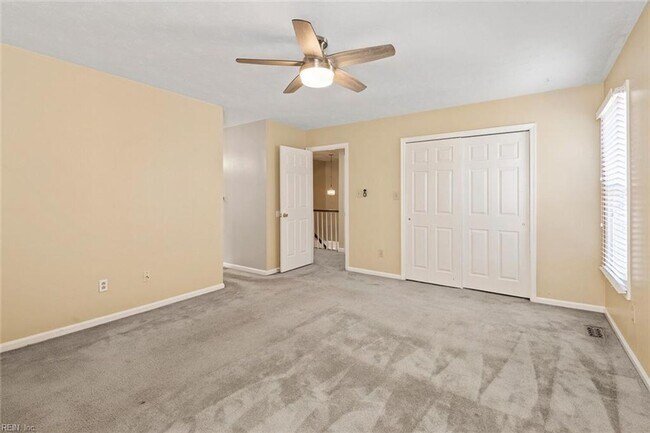 Building Photo - 804 Lancaster Ln