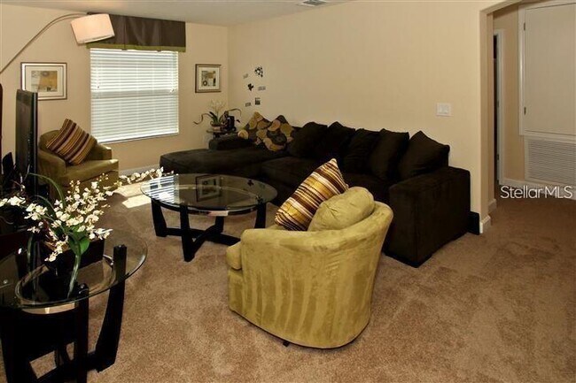 Building Photo - 8951 Cuban Palm Rd