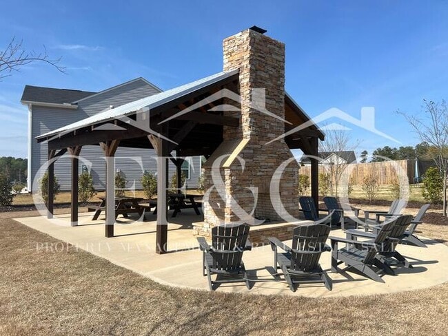 Building Photo - New Construction Gem – 4BR + Loft, Garage, and Great Amenities!