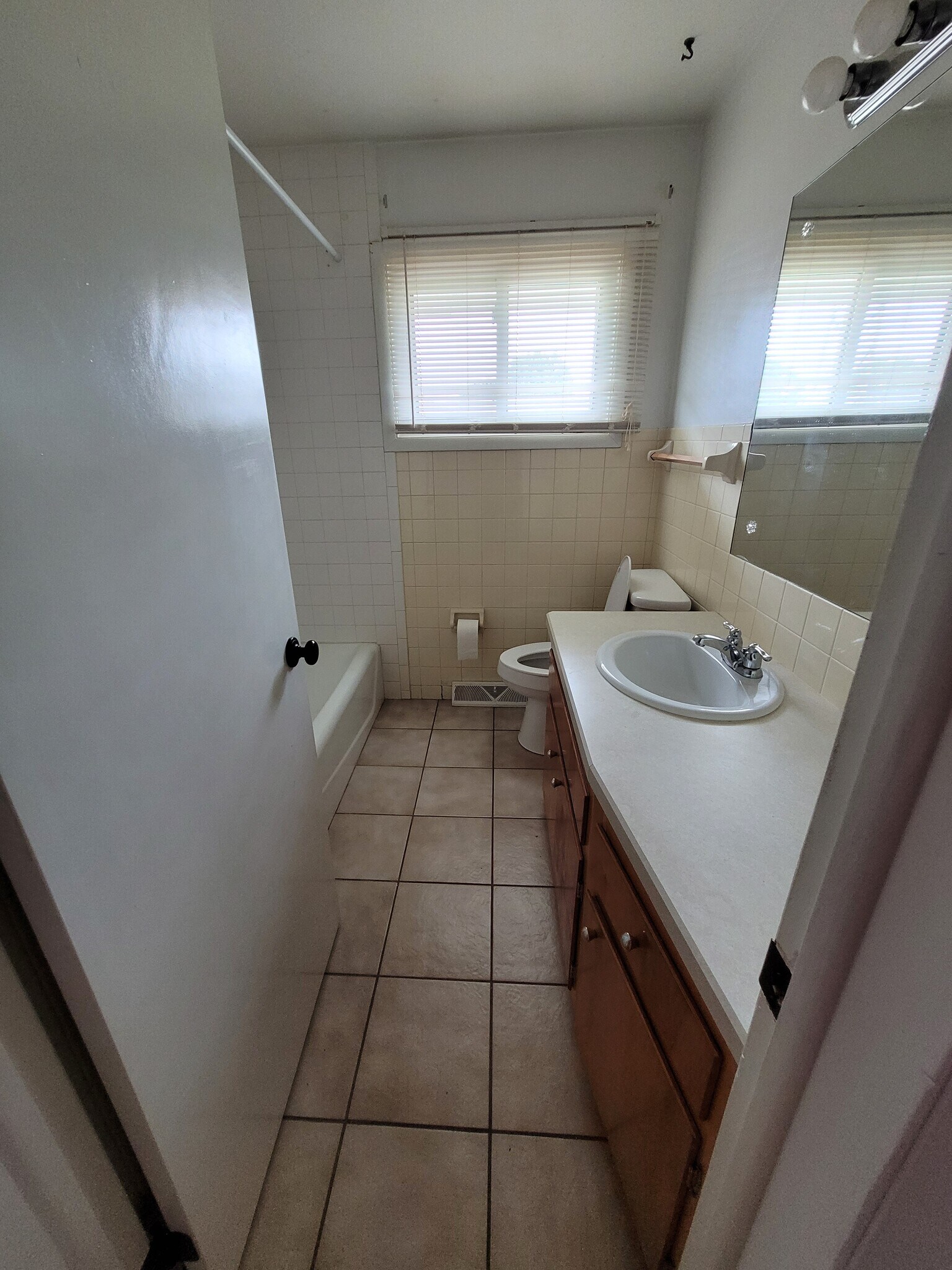 Bathroom - 338 Overlook Blvd