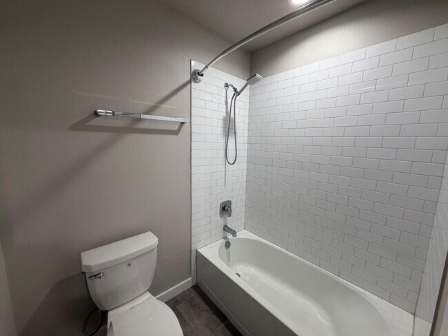 Building Photo - 328 Ranger St