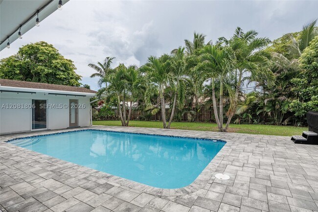 Building Photo - 7460 NW 7th St