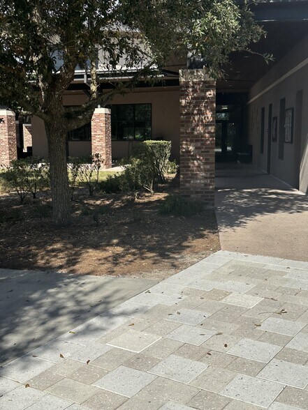 Building Photo - 4078 NW 44th Cir