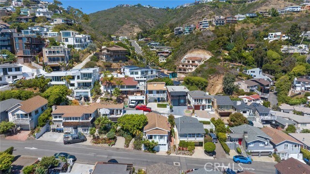 Building Photo - 2750 Solana Way