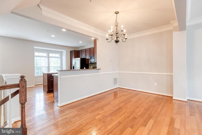 Building Photo - 9301 Paragon Way
