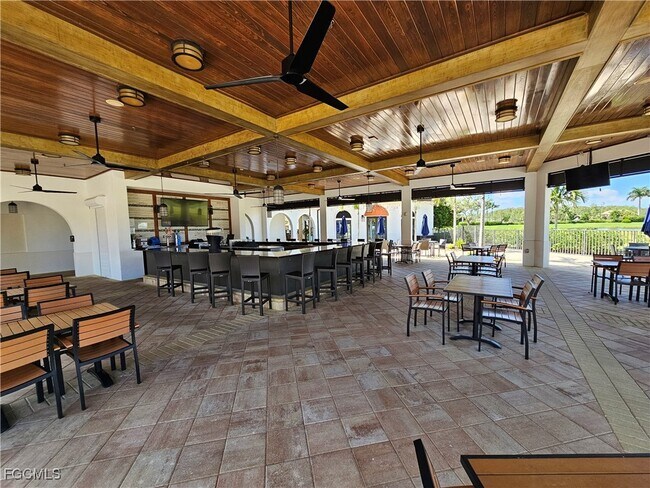Building Photo - 11299 Shady Blossom Dr