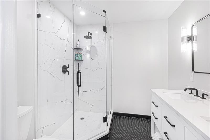 Building Photo - 2798 NE 2nd Ave