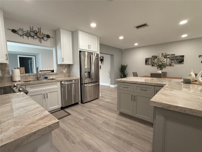 Building Photo - 4009 Jefferson St