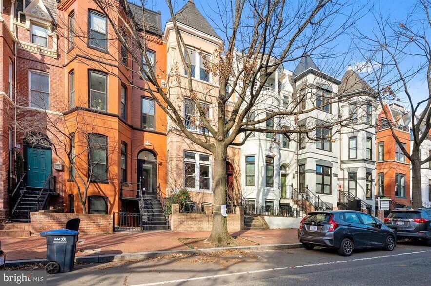 Building Photo - 1108 5th St NW