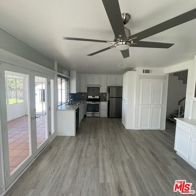 Building Photo - 3021 Limewood Ln