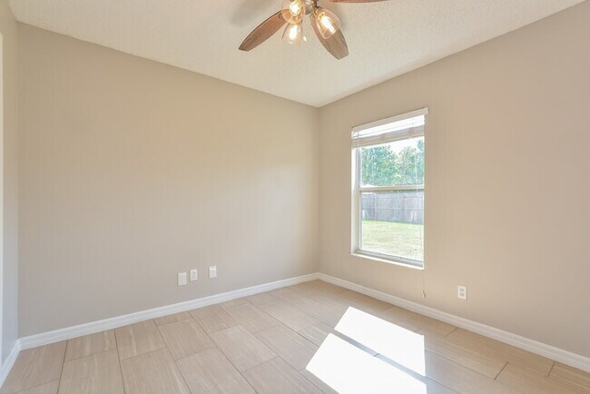 Building Photo - 12638 Beltingle Ct