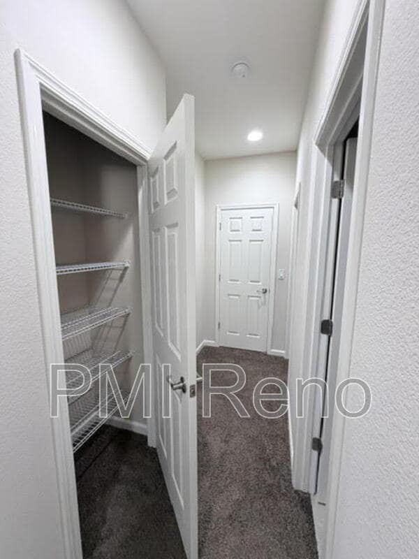 Building Photo - 10742 Amber Falls Dr