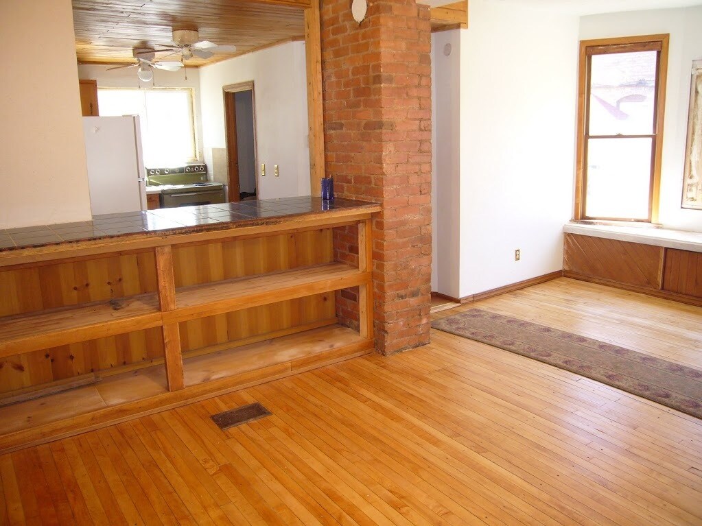 Building Photo - 1422 Jefferson St