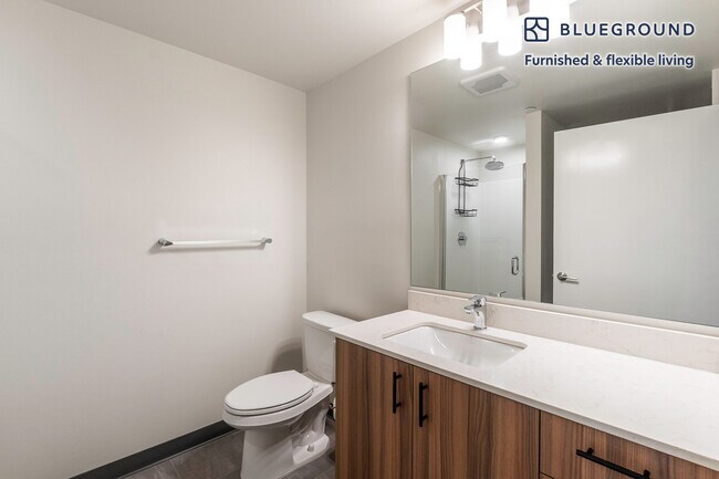 Building Photo - 18004 Midvale Ave N