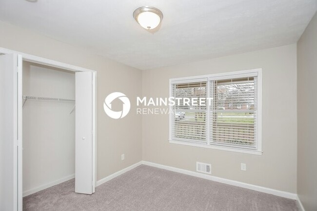 Building Photo - 3 Bedroom Pet-Friendly Home in Powder Springs, GA with Main Street Renewal