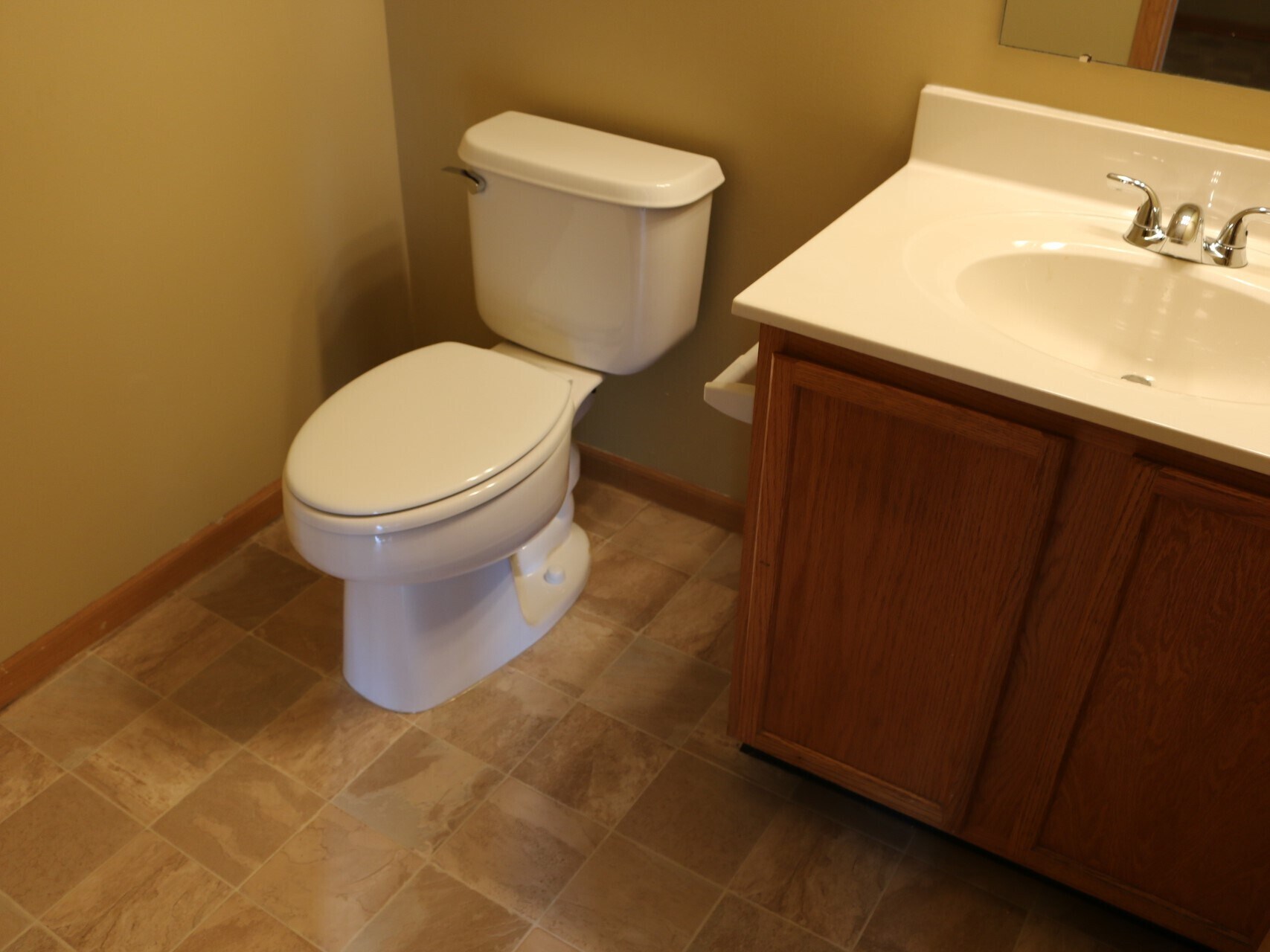 Building Photo - 395 Belfair Dr