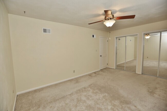 Building Photo - 1321 Conrad Ln