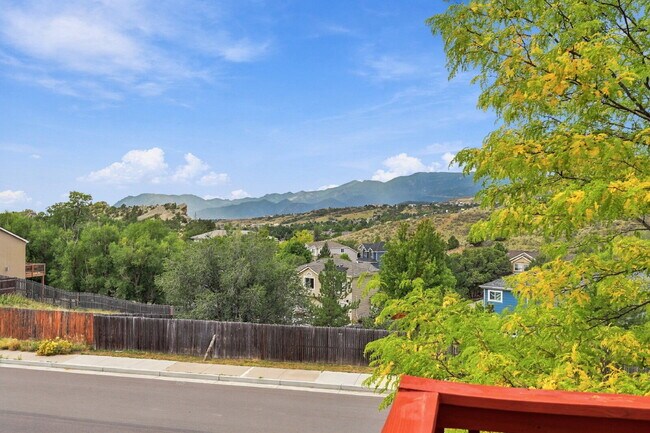 Building Photo - 1949 Bristlecone Dr
