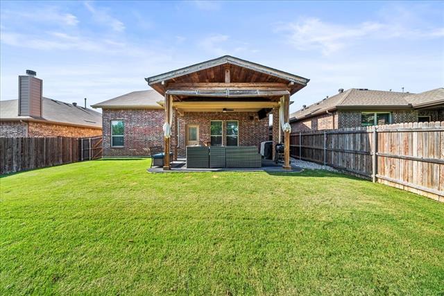 Building Photo - 2412 Lighthouse Dr