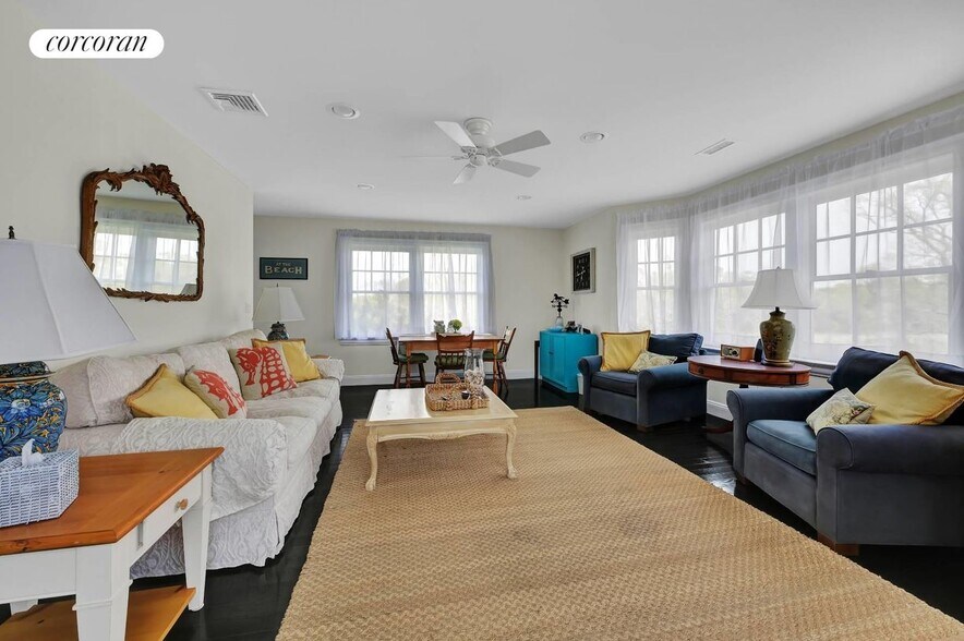 Building Photo - 9 Private Rd