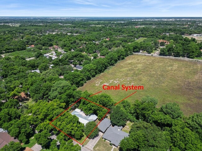 Building Photo - 21 Larkwood Ln