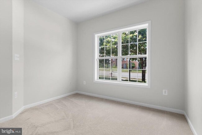 Building Photo - 43187 Loudoun Reserve Dr