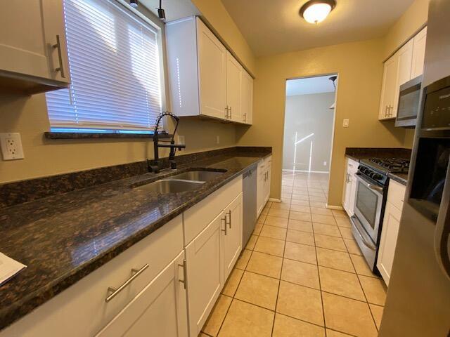 Building Photo - 500 Western Dr