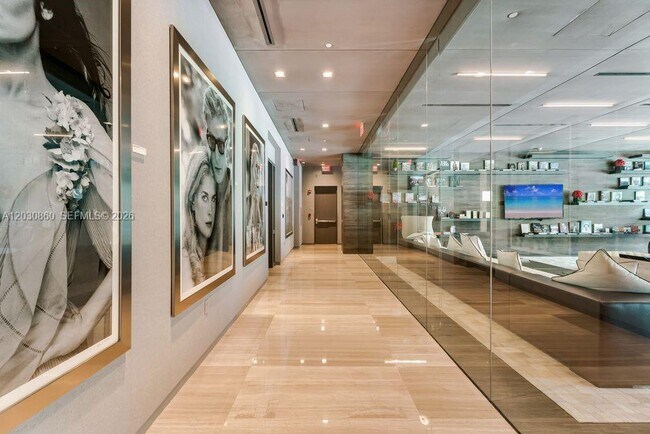 Building Photo - 1080 Brickell Ave