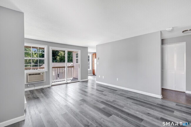 Building Photo - 135 Heather Ridge