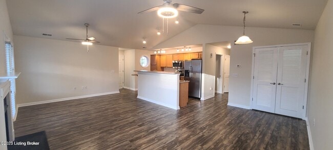 Building Photo - 6503 Brook Bend Way