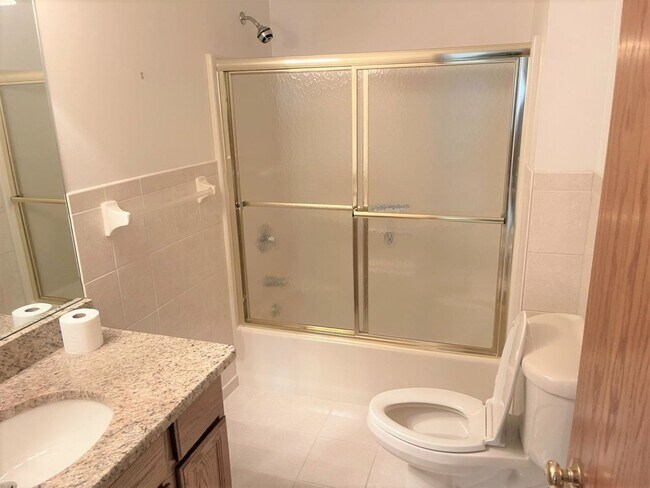 Building Photo - 3725 Mercedes Pl