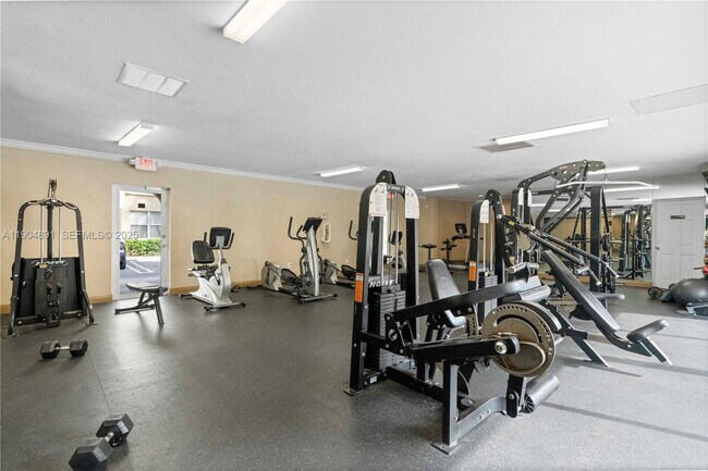 Building Photo - 1800 Sans Souci Blvd